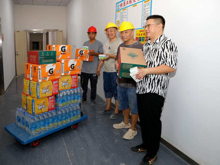 17564491125680956676.jpg _19A2367-2.jpg